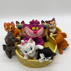 "USED" Disney Cat Figures Tokyo Disney Resort Limited TDR Near Mint rare figure. - Picture 1 of 7