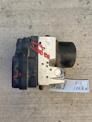 2004-2006 LEXUS RX330 ABS ANTI LOCK AND PUMP MODULATOR ASSEMBLY OEM 4405048050 - Image 1 of 4