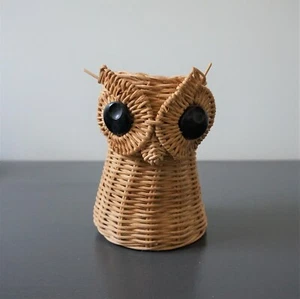 Wicker Owl Planter Basket Vintage Decorative Storage Small 5-1/2" Tall Buttons - Picture 1 of 17