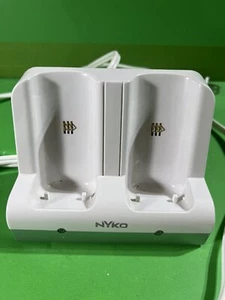 Nyko Nintendo Wii Controller Charging Docking Station - Picture 1 of 7