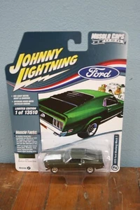 Ford Mustang Fastback Mack 1970 Johnny Lightning 1/64 1 verde edición limitada - Imagen 1 de 5