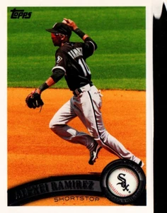 2011 Topps Baseball #261 - Alexei Ramirez - Chicago White Sox (3290) - Picture 1 of 2