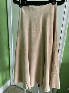 H&M Suede Skirt - Picture 1 of 6