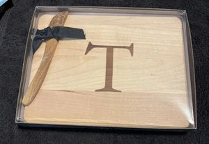 Williams Sonoma "T" Monogrammiert 9"X7" Ahorn Schneidebrett mit Tee Streuer USA - Bild 1 von 3
