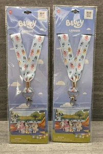 Lote de 2 Cordones AZUL con Clip Porta Insignia Identificación Souvenir Coleccionable D2 - Imagen 1 de 2