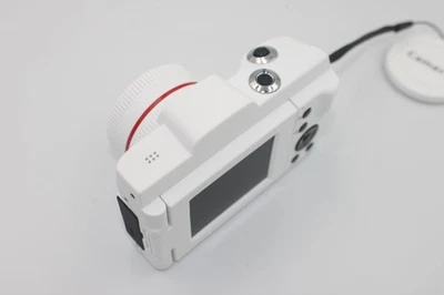 2 4 Zoll Bildschirm Digitalkamera 16MP 16x Zoom und 1080p HD Videoaufnahme - Bild 1 von 3