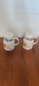 Paar Vintage 1960er Jahre Flower Power Zucker und Mehl Keramik Shaker - Bild 1 von 3