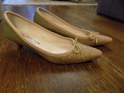 Arco dorado beige iridiscente metálico PAUL MAYER Attitudes Royal M Riviera talla 7,5 Foto 1 de 4