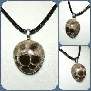 Petoskey Stein HANDPOLIERT Anhänger Halskette Michigan Fossil 18 Zoll  - Bild 1 von 7