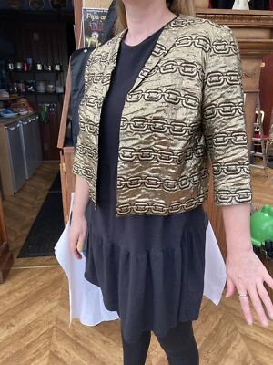 Jaqueta cropped vintage dourada lamé padrão corrente década de 1960 Walter Lissuer - Imagem 1 de 4