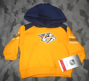 Nashville Predators Boys 12 M Pullover Hoodie - Picture 1 of 1