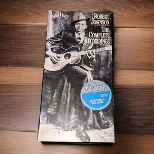 ROBERT JOHNSON THE COMPLETE RECORDINGS 2 CASSETTES IN ORIGINAL BOX - Foto 1 di 3