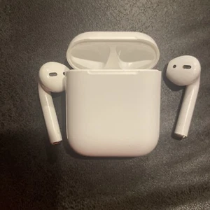 Apple Airpods 2nd Generation  A2031 Fast Shipping Please Read Description - Picture 1 of 7