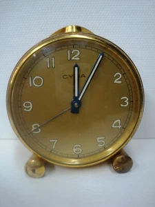 Cyma Watch Co Swiss Travel Clock Atomic Retrò Oro Crema Ottone Smalto Sveglia Vintage - Foto 1 di 9