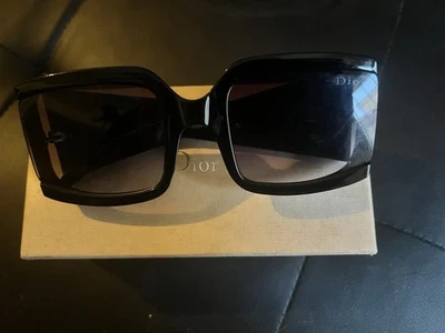 Очки солнцезащитные Christian Dior золотистая отделка логотип Dior квадратные - Изображение 1 из 4