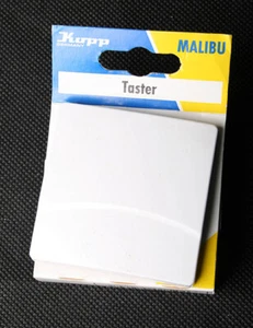 KOPP MALIBU Taster Impuls Schließer Unterputz arktiss weiss  10A 250 V - Bild 1 von 1