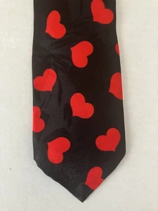 Rosetti Men's Necktie Tie Polyester Black Red Hearts Valentine's Day 58" - Picture 1 of 6
