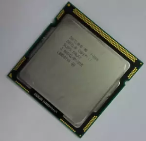 Intel Core i7-880 Desktop Processor Socket LGA1156 Quad-core 45nm Work perfectly - Picture 1 of 3