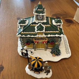 Pittsburgh Steelers NFL Christmas Village Danbury Mint Train Station Depot - Picture 1 of 19