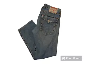 TRUE RELIGION RICKY Herrenjeans entspannt gerade blau verblasst Größe W33 L33 - Bild 1 von 9