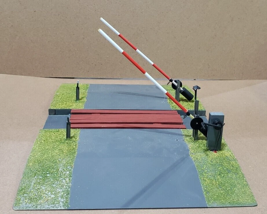 ACE Trains (I Believe) O Tinplate Single Road Crossing w/Manual Gates - Nice! - Image 1 of 4
