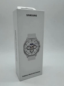 NUEVO SELLADO Samsung Galaxy Watch8 Classic 46mm - Blanco - BT, WiFi, GPS - Imagen 1 de 3