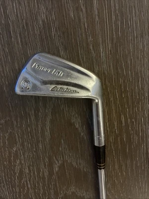 Taco de golfe Powerbilt Citation HB 7 ferro - Eixo de aço - Imagem 1 de 4