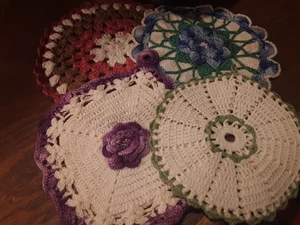 Four Vintage Hand Crocheted Hot Pads - Picture 1 of 1
