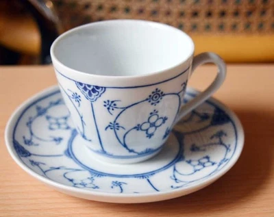 Kahla Tasse + Unterteller Orginal Indisch blau Saks H 6,5 cm Ø 7,5 cm - Bild 1 von 2