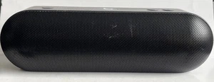 BEATS PILL A1680 Bluetooth Speaker Black FOR PARTS OR REPAIR Will Power On - Picture 1 of 5