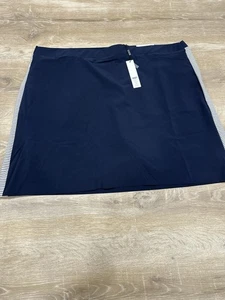 Chico's Skort Zenergy Navy 3./US 16.5 Sporty Classic Pockets Neema NWT NEW - Picture 1 of 13