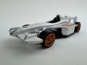 Hot wheels Racer White Hot Wheels Formula One 1998 - Picture 1 of 8