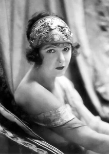 Ziegfeld Follies - Norma Talmadge Monochrome Photo Print 04 (A4 Size) - Picture 1 of 2
