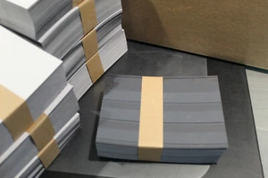100 Leuchtturm Einsteckkarten C6 mit 3 Streifen und Deckblatt - Bild 1 von 1