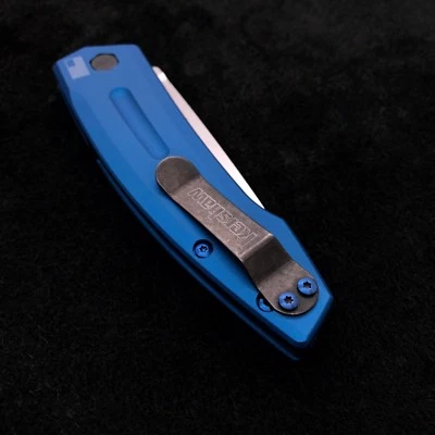 Juego de tornillos de titanio azul para carpeta Kershaw Launch 2 7200 (sin cuchillo)  Foto 1 de 4