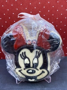 Vintage Minnie Mouse Cookie 2007 Handmade Decorated Disney Collectible - Picture 1 of 8
