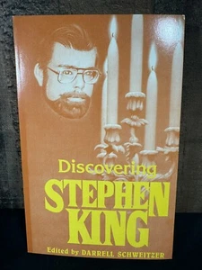 Discovering Stephen King Starmont Studies 8 1985 Darrell Schweitzer 1st ed. PB - Foto 1 di 8