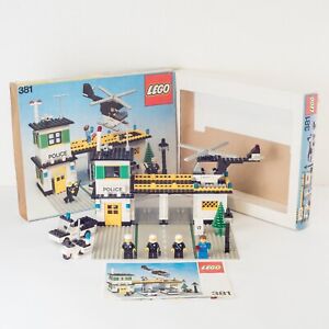 Lego 381/588 Stazione di Polizia con Elicottero Legoland Città Town (1979)