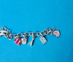 Muñeca American Girl Grace Thomas Pulsera Dije Francés París Torre Eiffel Joyería - Imagen 1 de 2