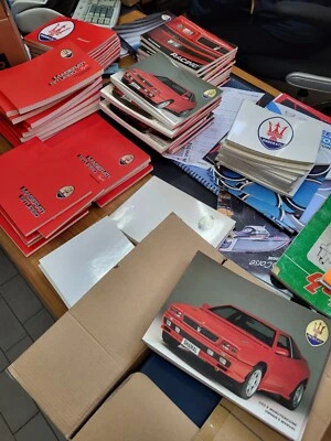 LIBRETTO USO E MANUTENZIONE MASERATI SHAMAL EDIZIONE ITALIANA  - Immagine 1 di 4
