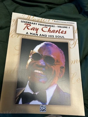 Ray Charles A Man and His Soul, Legendary Performers Vol. 5 Songbook 1986 - Image 1 of 4