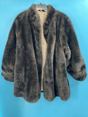 Abrigo de piel marrón oscuro sin marca para mujer talla 12 (ligeramente usado) Foto 1 de 4