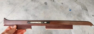 Caprice Dash Trim 1991 guantera bisel rojo 1992 Foto 1 de 3