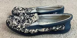 Crocs Canvas Slip On Loafer Comfort Blue Floral Print SZ 10 - Picture 1 of 8