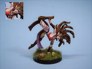 Greebo Games painted miniature female elven Wardancer - Bild 1 von 2
