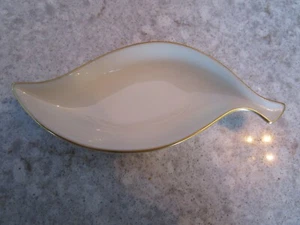 LENOX Elfenbein CHINA Schmuckschale, Blattform, Nussschalen, Aschenbecher - Bild 1 von 3