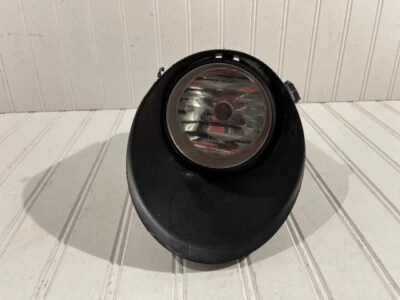 2007 2008 2009 2010 2011 2012 2013 TOYOTA TUNDRA FOG LIGHT LEFT DRIVER SIDE OEM - Image 1 of 4