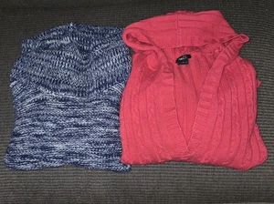 Rue21 Strickpullover Duo leuchtend rosa und klassisch blau - Bild 1 von 11
