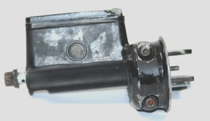 89 Harley Sportster XL1200 Front Brake Master Cylinder - Picture 1 of 8