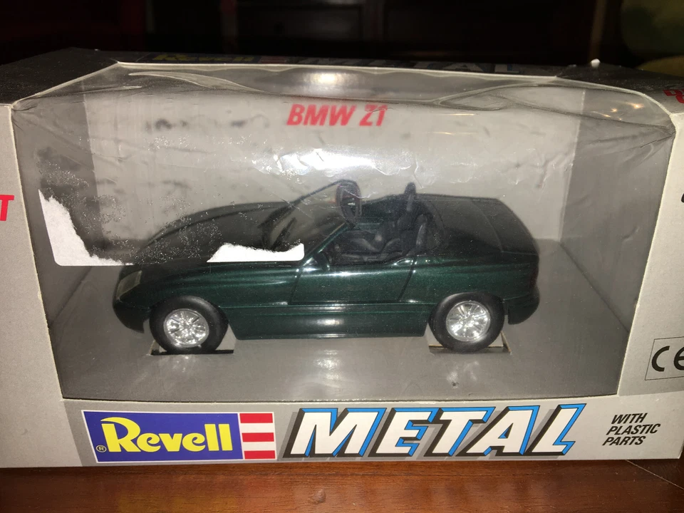 Bmw  Z1  Green Revell 1:24 - Immagine 1 di 1